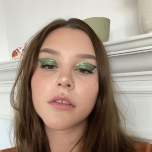 Meet your Posher, Skye